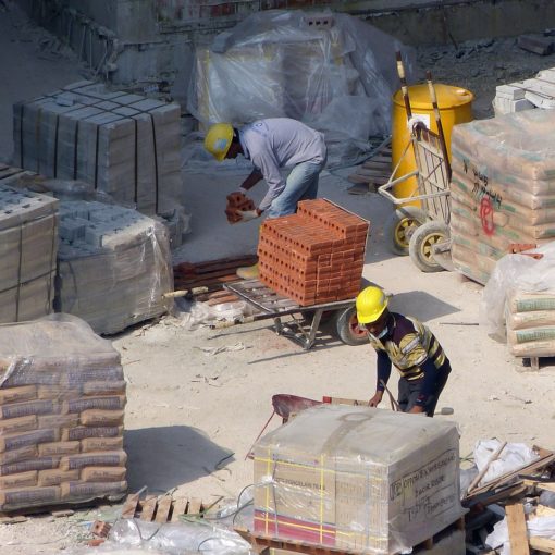 des professionnels du bâtiment pour son chantier