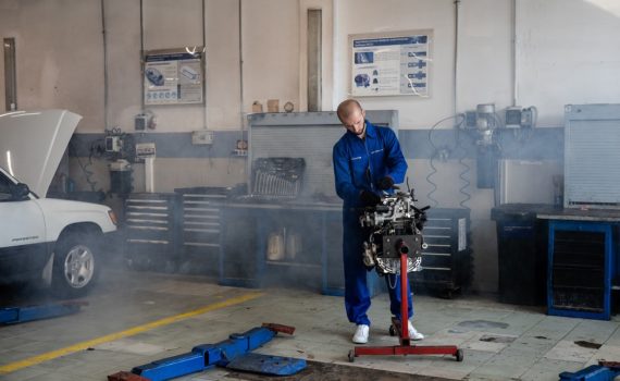 pièces auto détachées