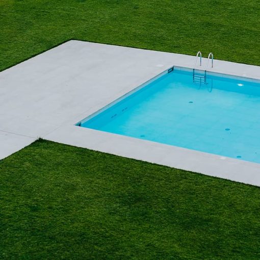 piscine en béton